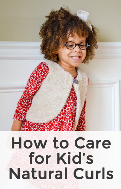 Not sure how to care for your child's natural curls? Check out this kid's curly hair routine to lock in moisture and define curls. #curlyhair #kidshair #naturalcurls #biracialhair