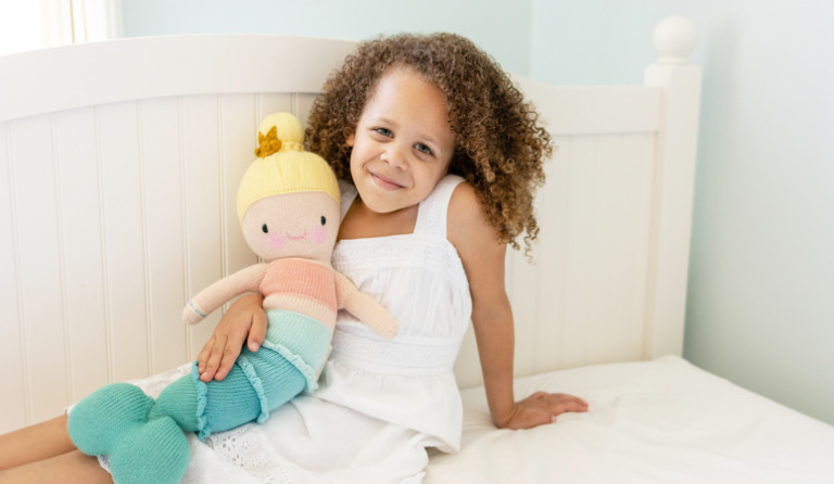 10 Easy Ways to Encourage Kindness in Kids