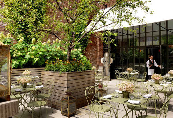 The Crosby Street Hotel Terrace, the most beautiful hotel in SoHo!