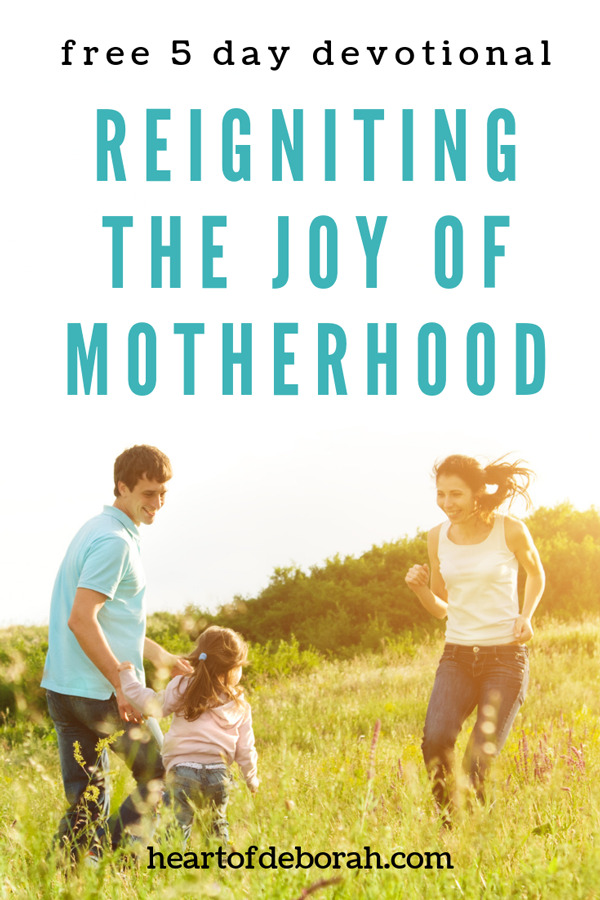 Motherhood is hard. But you can thrive in motherhood right now! Read this awesome 5 day devotional for mothers and be encouraged in your journey in parenting. 